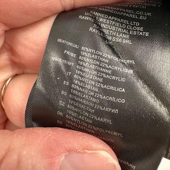 ModCloth Royal Monk Black Fuzzy Soft Puff Balloon Sleeve Pullover Sweater Medium - Picture 6 of 10